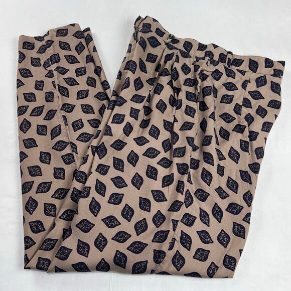 Talbots Vintage Paisley Print AOP Beige & Blue Pants BoHo Style Size 8 Petite - Picture 1 of 9